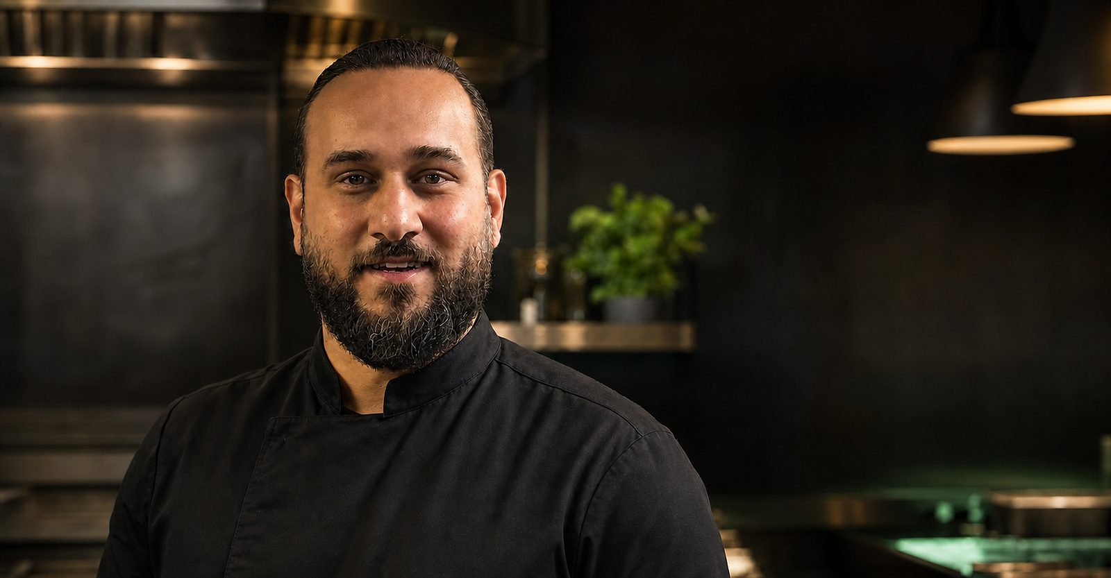 Semih Erdem in seiner Küche